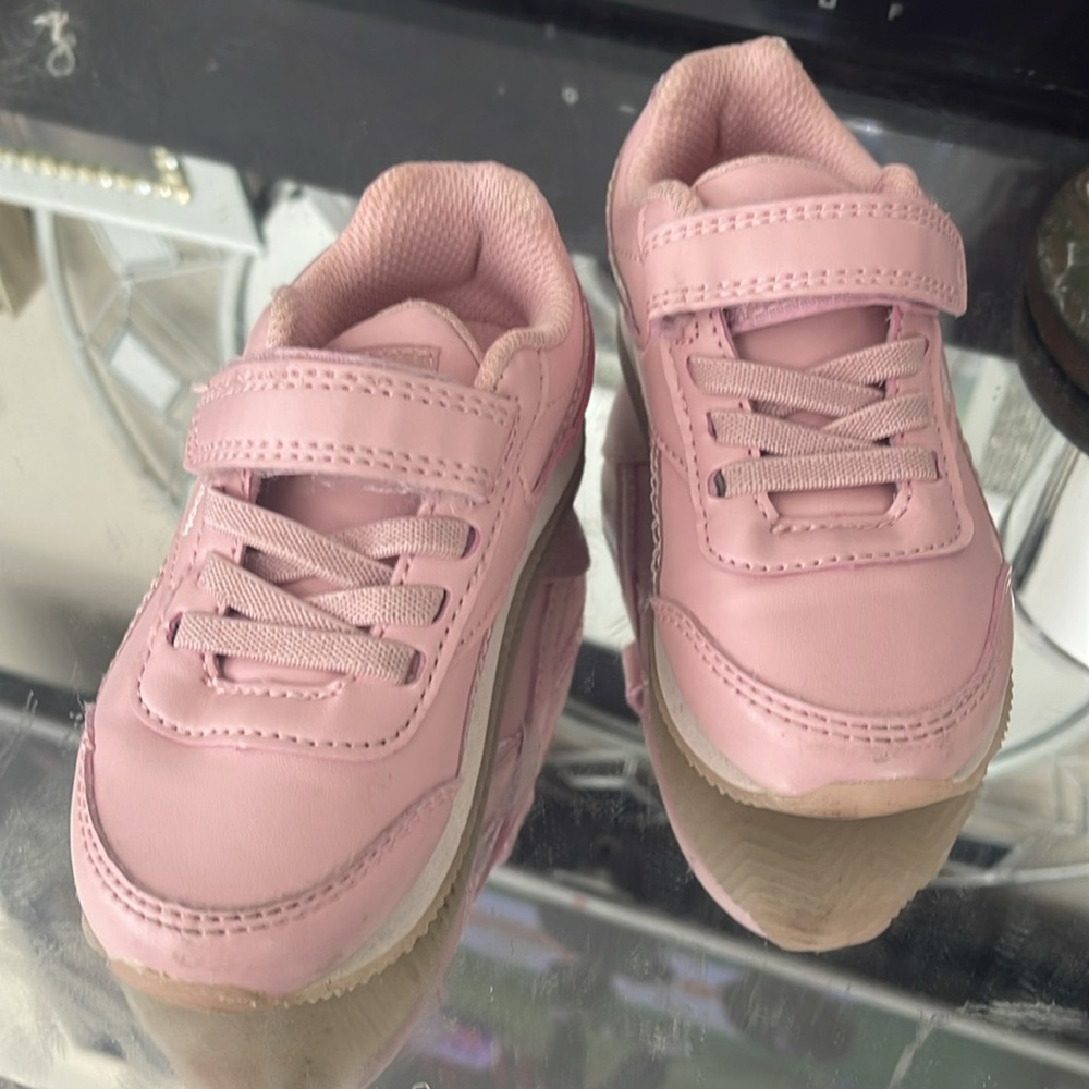 Adorable shimmer details ! Worn once ! - Picture 3 of 4